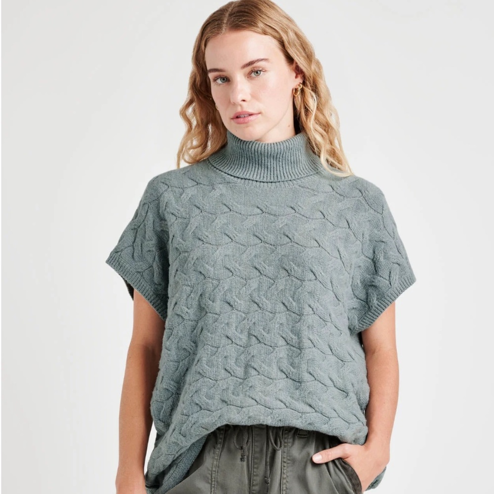 NWT Splendid Liliana Cashblend Turtleneck Sweater, Size M, Dusty Teal